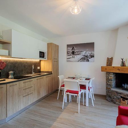 Revo Apartments - Rocca Fiorita 아프리카 외부 사진