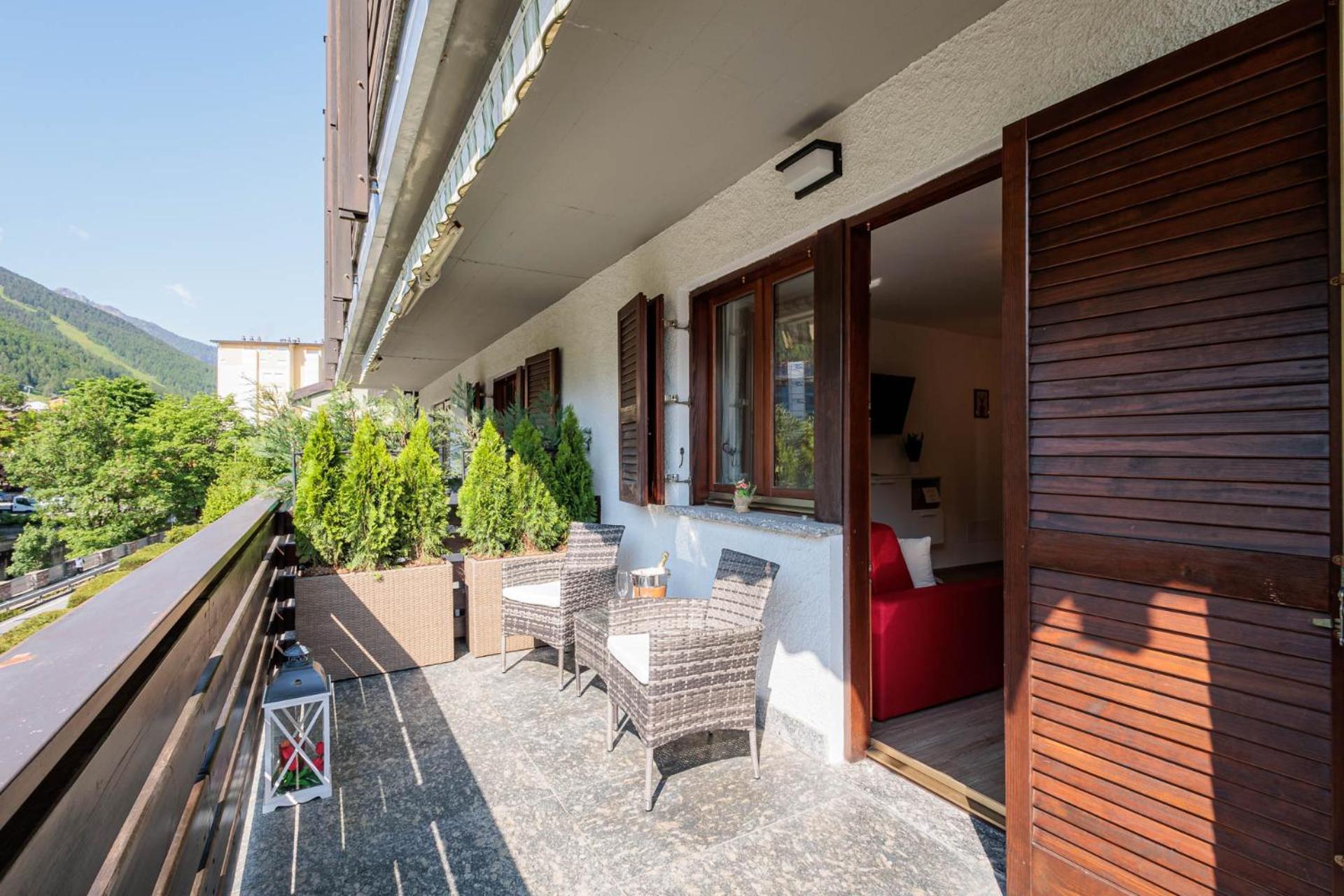 Revo Apartments - Rocca Fiorita 아프리카 외부 사진